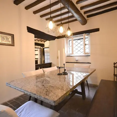 Delle Fragole Vila Cortona